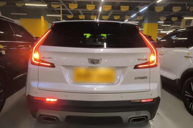 Used Cadillac XT4 2018 28T Two-Wheel Drive Leading Version