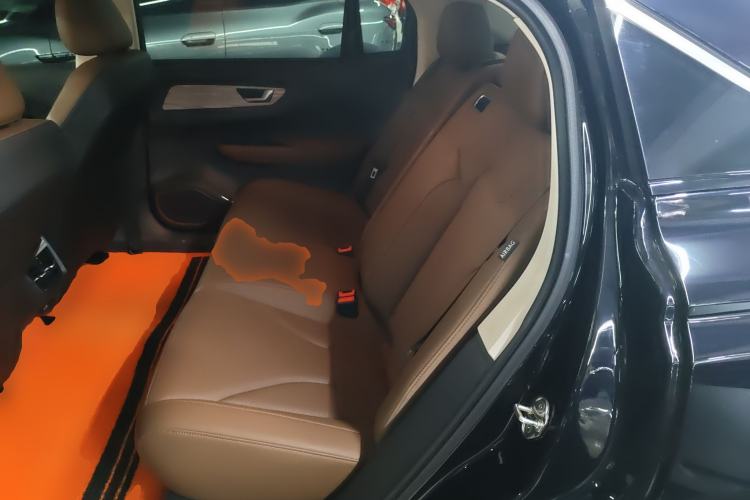 Used Hongqi E-QM5 2024 610 km PLUS
