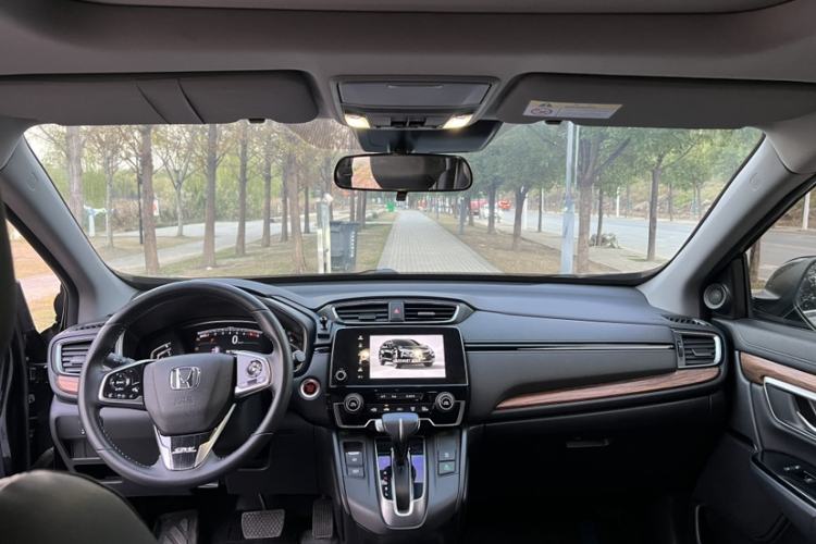 Used Honda CR-V 2021 240TURBO CVT 2WD Fashion Edition
