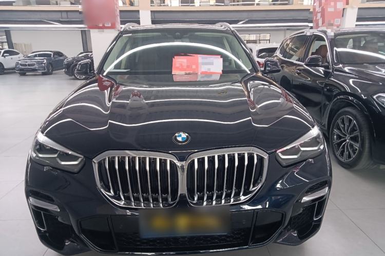 Used BMW X5 2022 xDrive 30Li M Sport Package

