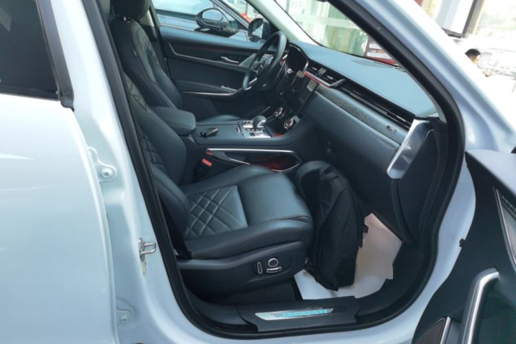 Used Jaguar F-PACE 2022 P250 HSE
