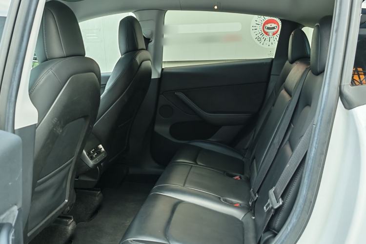 Used Tesla Model Y 2022 Rear-Wheel-Drive Version
