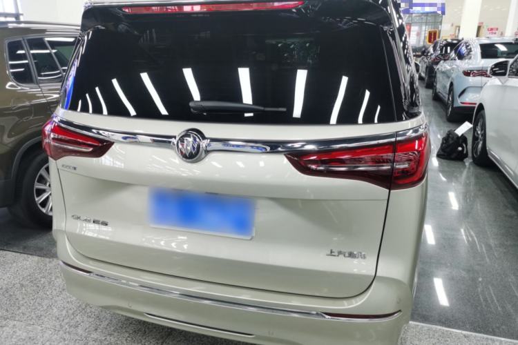 Used Buick GL8 2022 ES Landtrek 653T Luxury Edition
