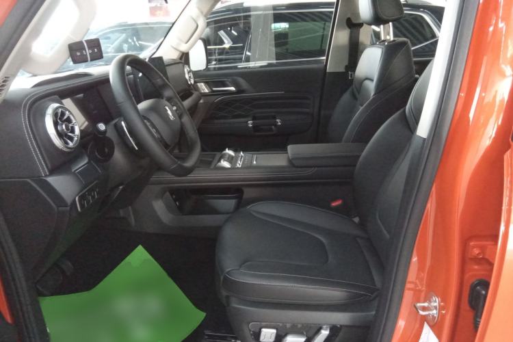 Used Tank 300 2025 2.0T Conqueror