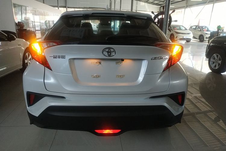 Used Toyota IZOA 2021 2.0L Yidong Edition