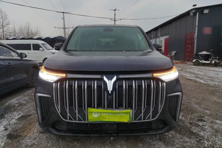 Used VOYAH Dream 2024 PHEV Extended-Range Premium Edition
