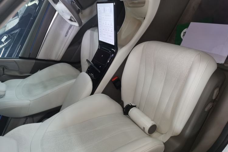 Used  L7 2022 Pro Model