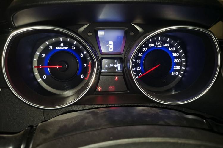 Used Hyundai Elantra 2013 1.6L Automatic Leading Model