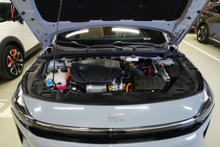 Used  L6 2024 125km PLUS Dragon Edition
