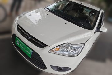 Used Ford Focus 2013 Sedan Classic 1.8L Automatic Base Model