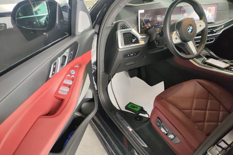 Used BMW X5 2023 xDrive 40Li M Sport Night Edition Package
