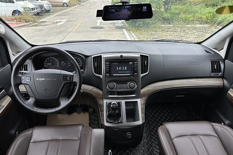 Used FORTHING Lingzhi PLUS 2021 2.0L Manual Luxury 7-Seater