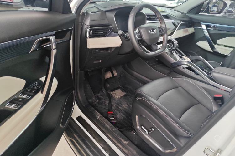 Used Geely Auto Emgrand X7 Sport 2022 Boyue X 1.8TD DCT ZhiZun Edition
