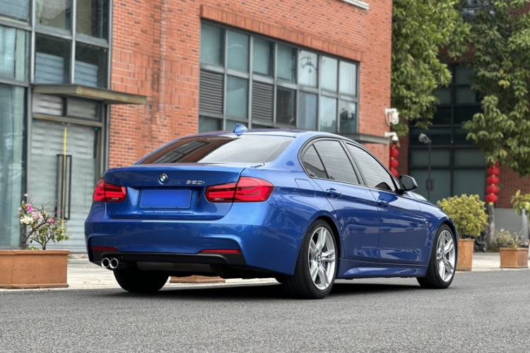 Used BMW 3 Series 2019 320i M Sport Package
