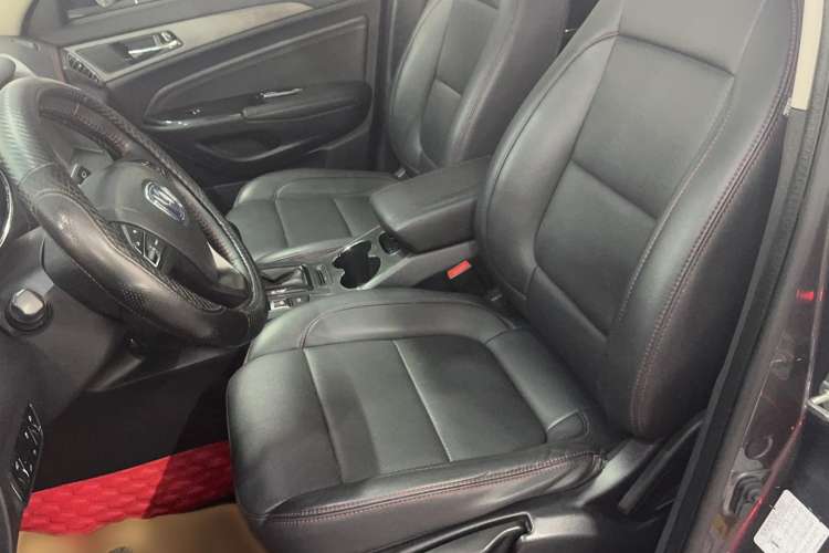 Used Changan CS75 2017 Shangkui Edition 1.5T Automatic Fengxiang Model
