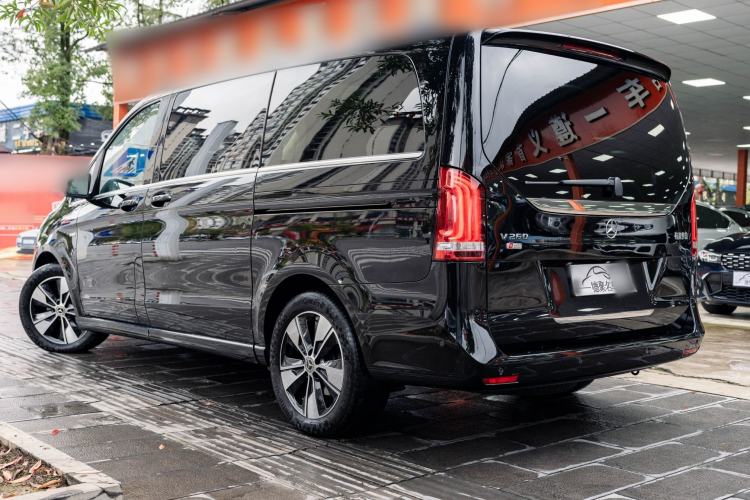 Used Mercedes-Benz V-Class 2021 V 260 Prestige Edition
