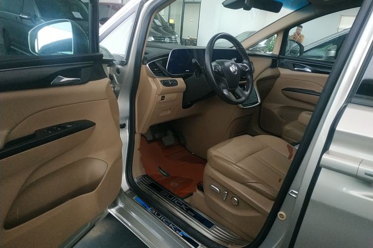 Used Buick GL8 2020 ES Land Cruiser 653T Luxury Edition