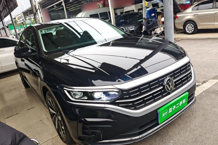 Used Volkswagen Passat 2023 Facelift 330TSI Luxury Edition