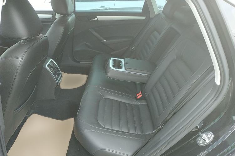 Used Volkswagen Passat 2014 1.8TSI DSG Prestige Edition
