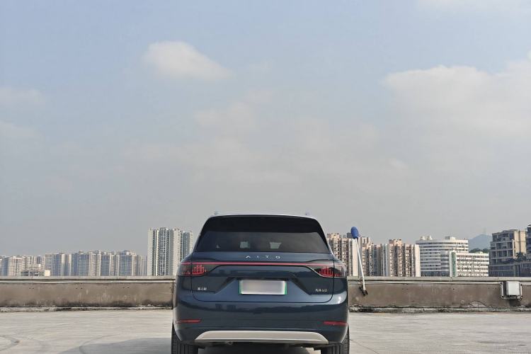 Used Hima AITO M9 2024 Range-Extended Ultra Version 52 kWh 5-Seater Model
