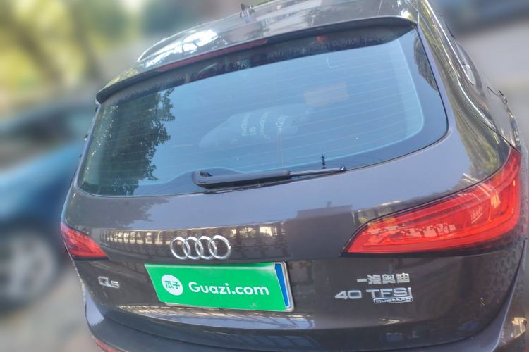 Used Audi Q5 2015 40 TFSI Comfort Model
