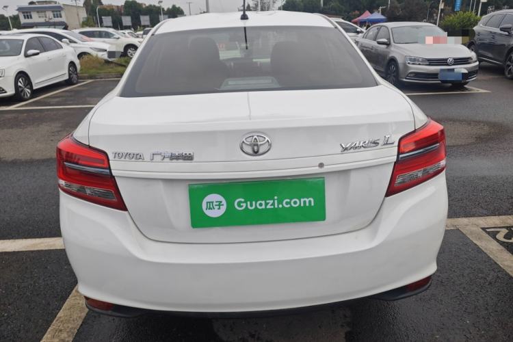 Used Toyota YARiS L 2019 1.5E CVT Dynamic Edition China VI compliant