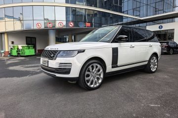 Used Land Rover Range Rover 2022 3.0 L6 400 PS Classic Extended Version