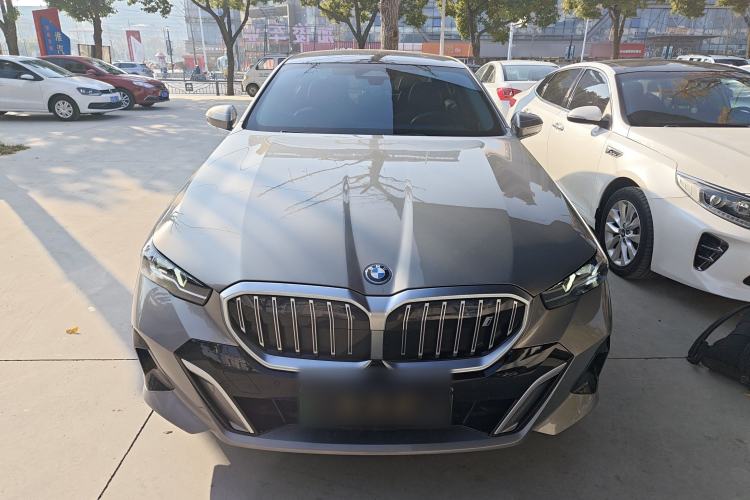 Used BMW i5 2024 eDrive 35L M Sport Package
