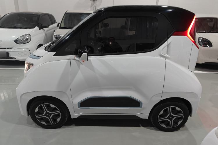 Used Wuling NAMMIEV 2021 Playful Model – High-Power Version
