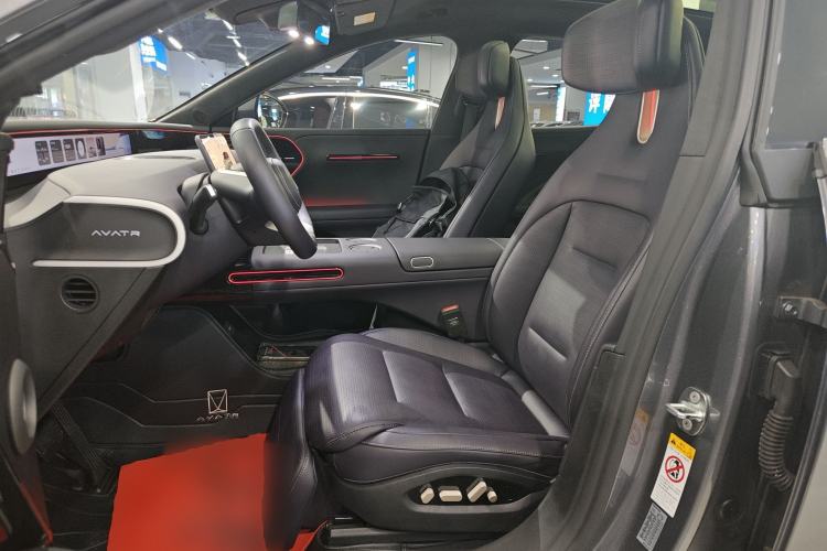 Used  07 2024 Max Extended-Range Edition
