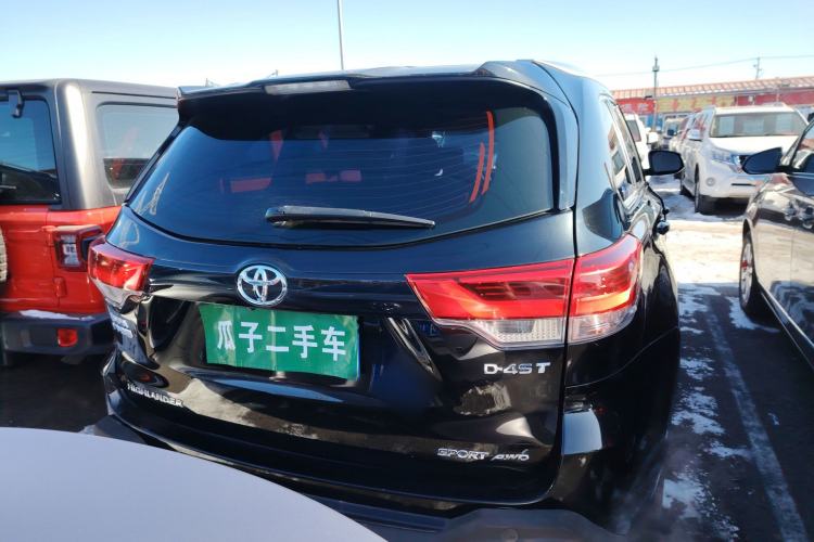 Used Toyota Highlander 2018 2.0T Four-Wheel Drive Luxury Edition 7 Seats China V Emission Standard
