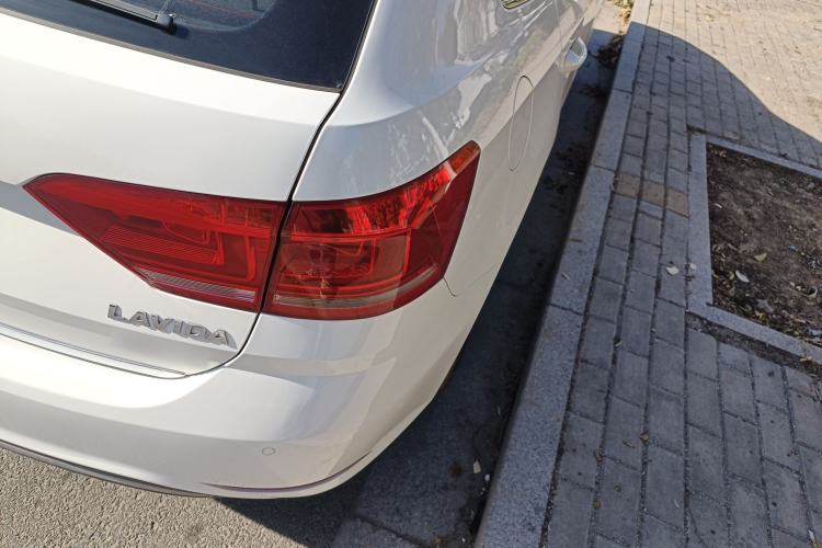 Used Volkswagen Gran Lavida 2015 230TSI DSG Comfort Edition