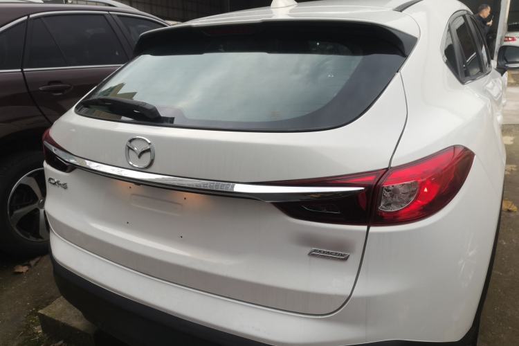 Used Mazda CX-4 2018 2.0L Automatic Two-Wheel Drive Blue Sky Exploration Version China V Standard