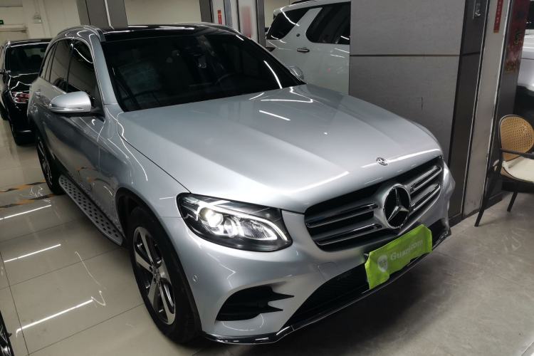 Used Mercedes-Benz GLC 2017 GLC 260 4MATIC Luxury Model
