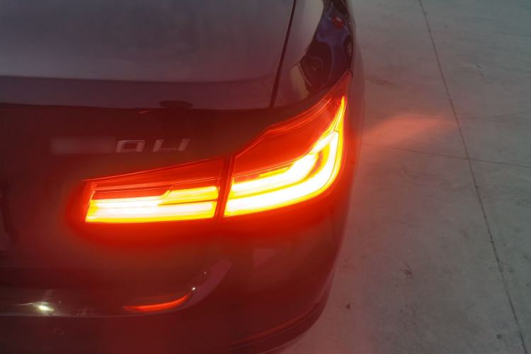 Used BMW 5 Series 2018 530Li Leading Edition Luxury Package