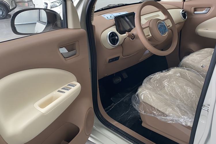 Used Wuling Hongguang MINIEV 2025 Four-Door Version Advanced Edition
