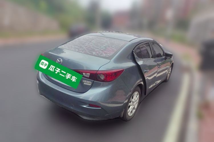 Used Mazda Mazda 3 Axela 2016 Sedan 1.5L Manual Comfort Model
