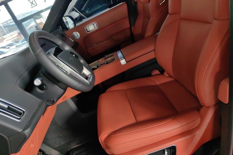 Used Li Auto L8 2023 Pro Model
