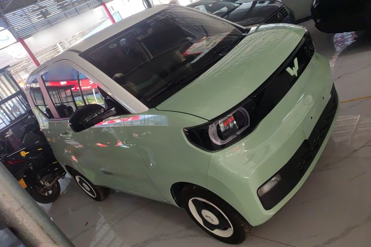 Used Wuling Hongguang MINIEV 2021 Macaron Fashion Model Lithium Iron Phosphate
