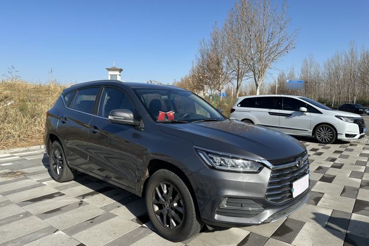 Used BYD Song 2021 Classic Edition 1.5T Manual Luxury Model
