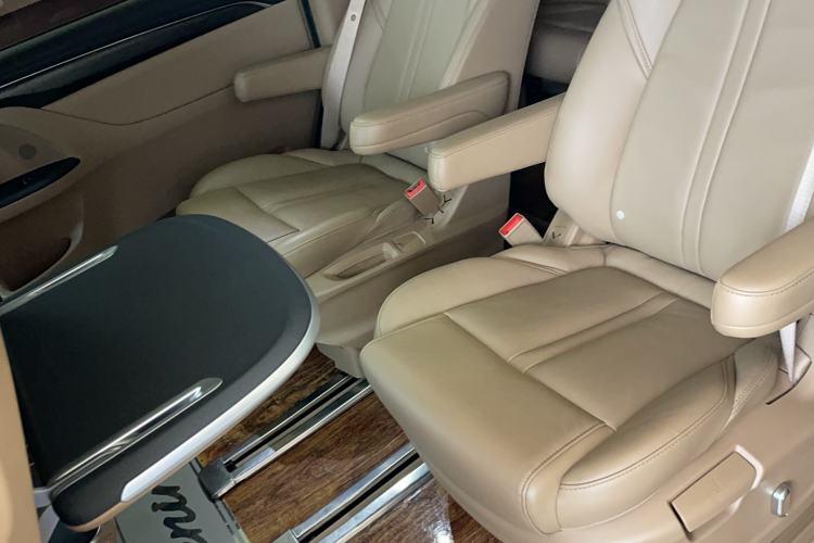 Used Buick GL8 2021 ES Land Cruiser 653T Luxury Edition
