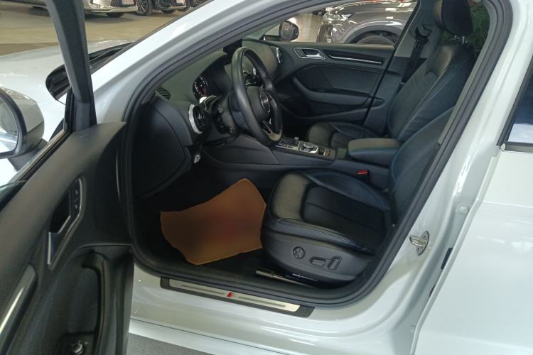 Used Audi A3 2020 Limousine 35 TFSI Fashion Edition China VI Emission Standard