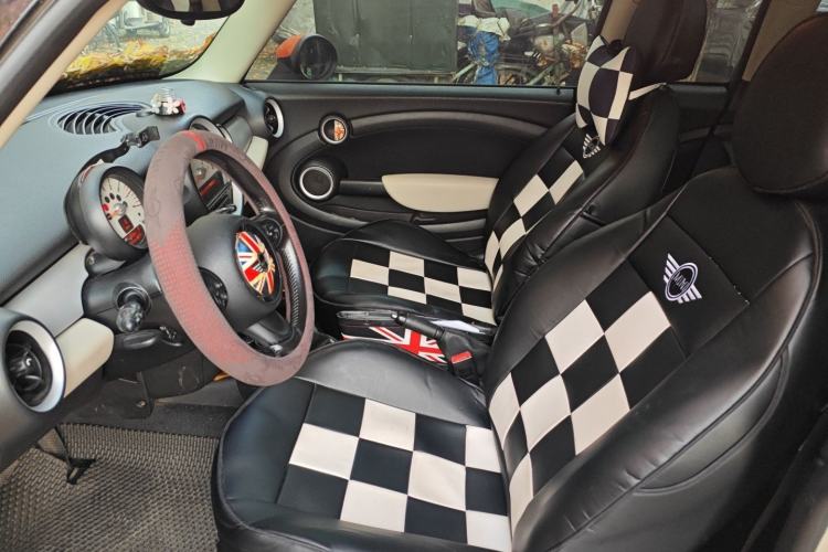 Used  Clubman 2011 1.6L COOPER Fun