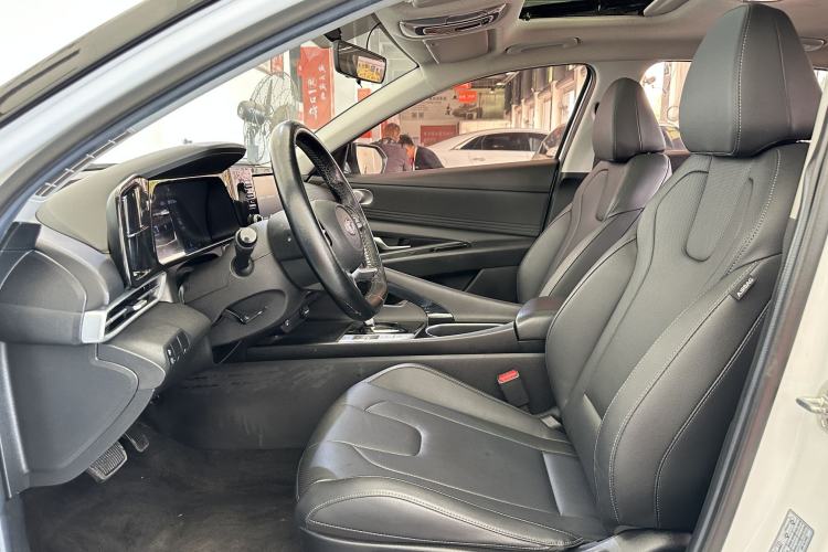 Used Hyundai Elantra 2021 1.5L CVT GLX Elite Edition
