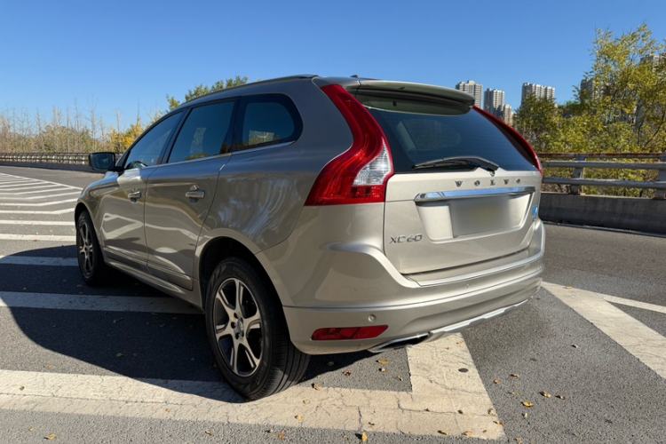 Used Volvo XC60 2014 T5 Zhiyi Edition
