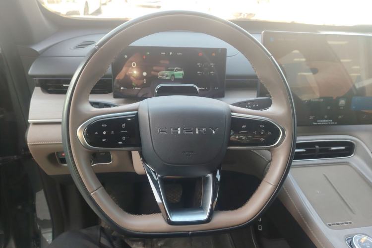 Used Chery Tiggo 8 PLUS 2025 290TGDI DCT Prestige 5-Seater