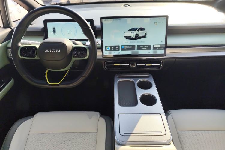 Used AION Y 2023 Plus 510 Smart Edition