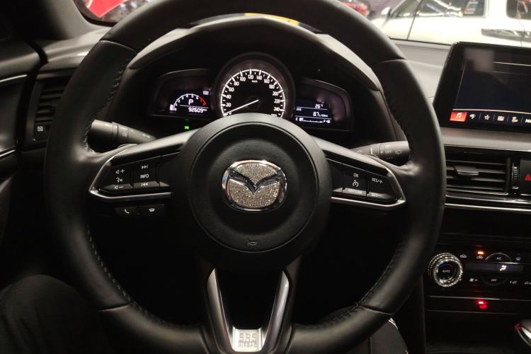 Used Mazda CX-4 2020 2.5L Automatic 2WD Sky-Drive Fun Edition
