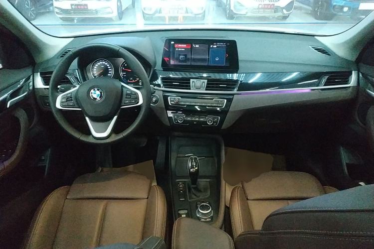 Used BMW X1 2020 sDrive25Li Leading Model
