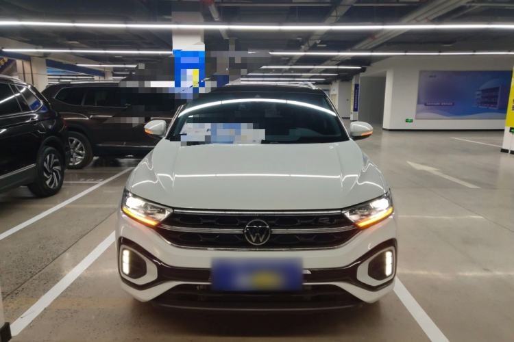 Used Volkswagen T-ROC 2023 300TSI DSG Two-Wheel-Drive Chen Guang Edition